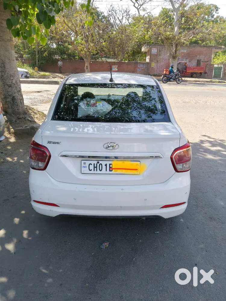 Hyundai Xcent Petrol 2015 Excellent Condition