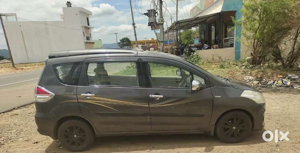 Maruti Suzuki Ertiga 2016 Diesel 143000 Km Driven