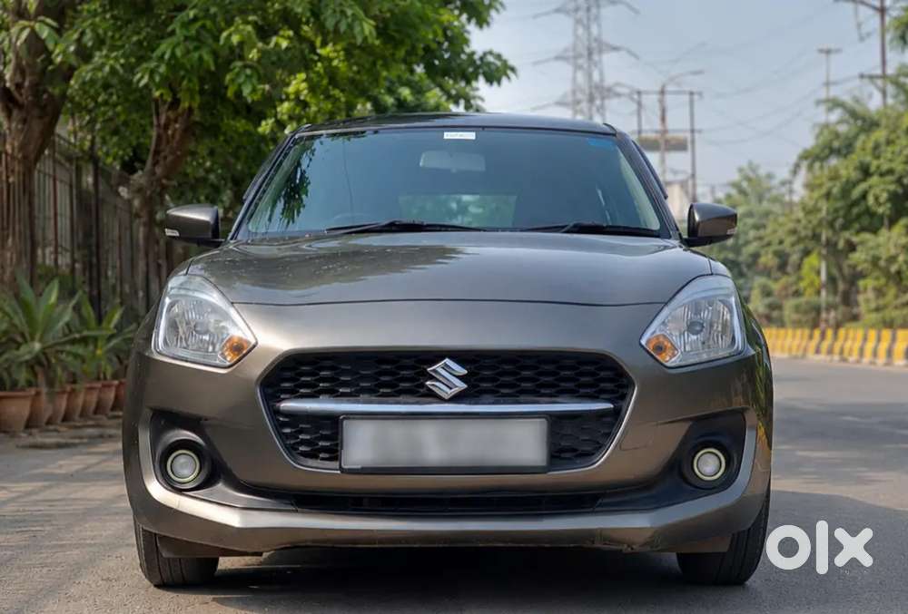 2022 Swift Vxi Petrol – Excellent Condition Fully Showroom Maintained