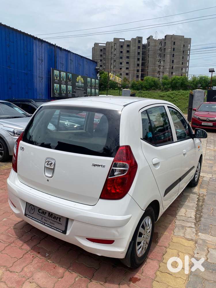 Hyundai I10 Sportz, 2014, Petrol
