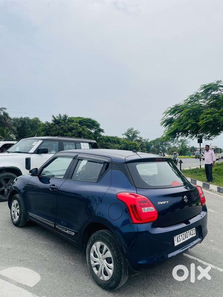 Maruti Suzuki Swift Vxi Optional, 2021, Petrol