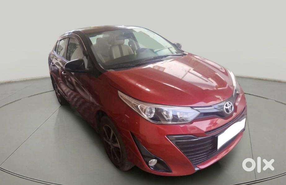 Toyota Yaris V Cvt, 2020, Petrol