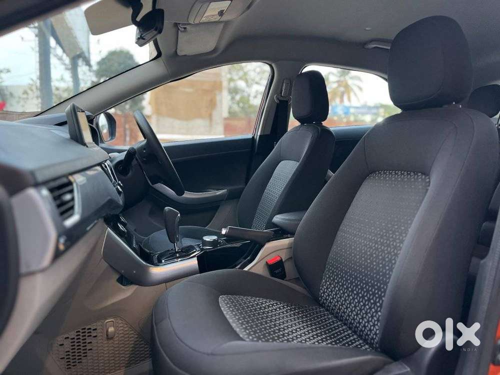 Tata Nexon 1.2 Revotron Xza Plus, 2018, Petrol