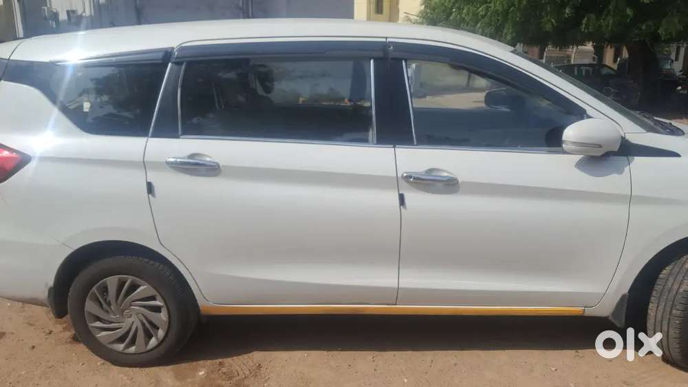 Maruti Suzuki Ertiga 2026 Variant Vxi (o)