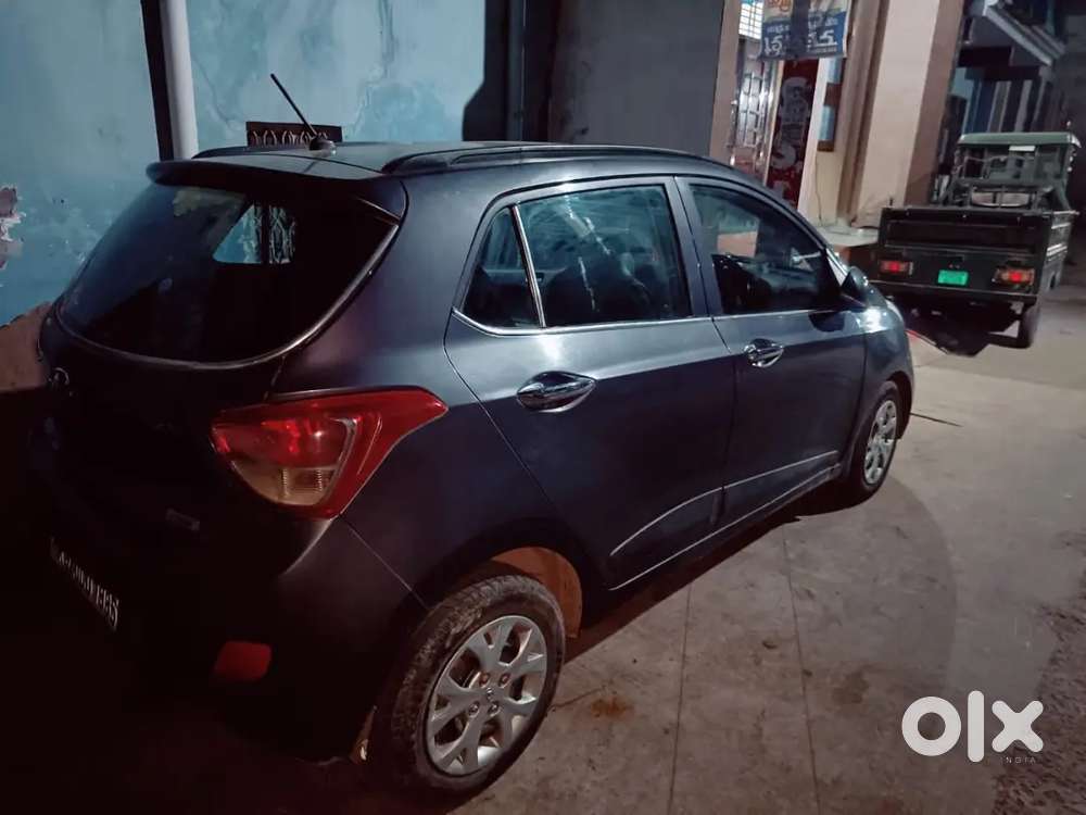 Hyundai Grand I10 2014 Diesel 125000 Km Driven