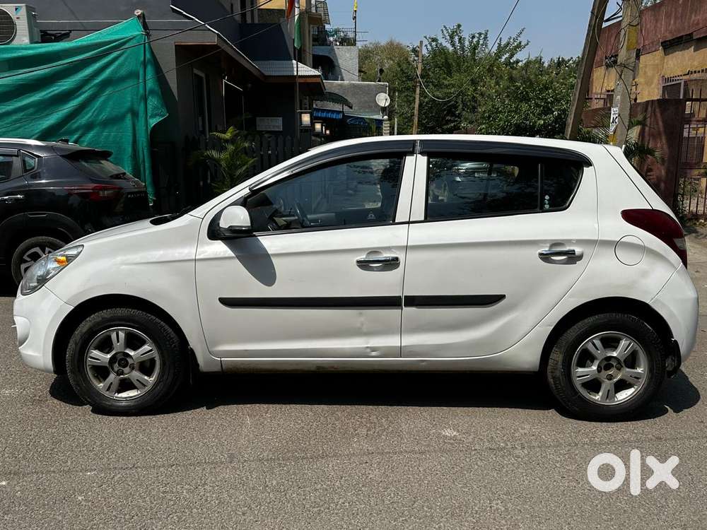 Hyundai I20 2010-2012 1.2 Sportz, 2012, Petrol
