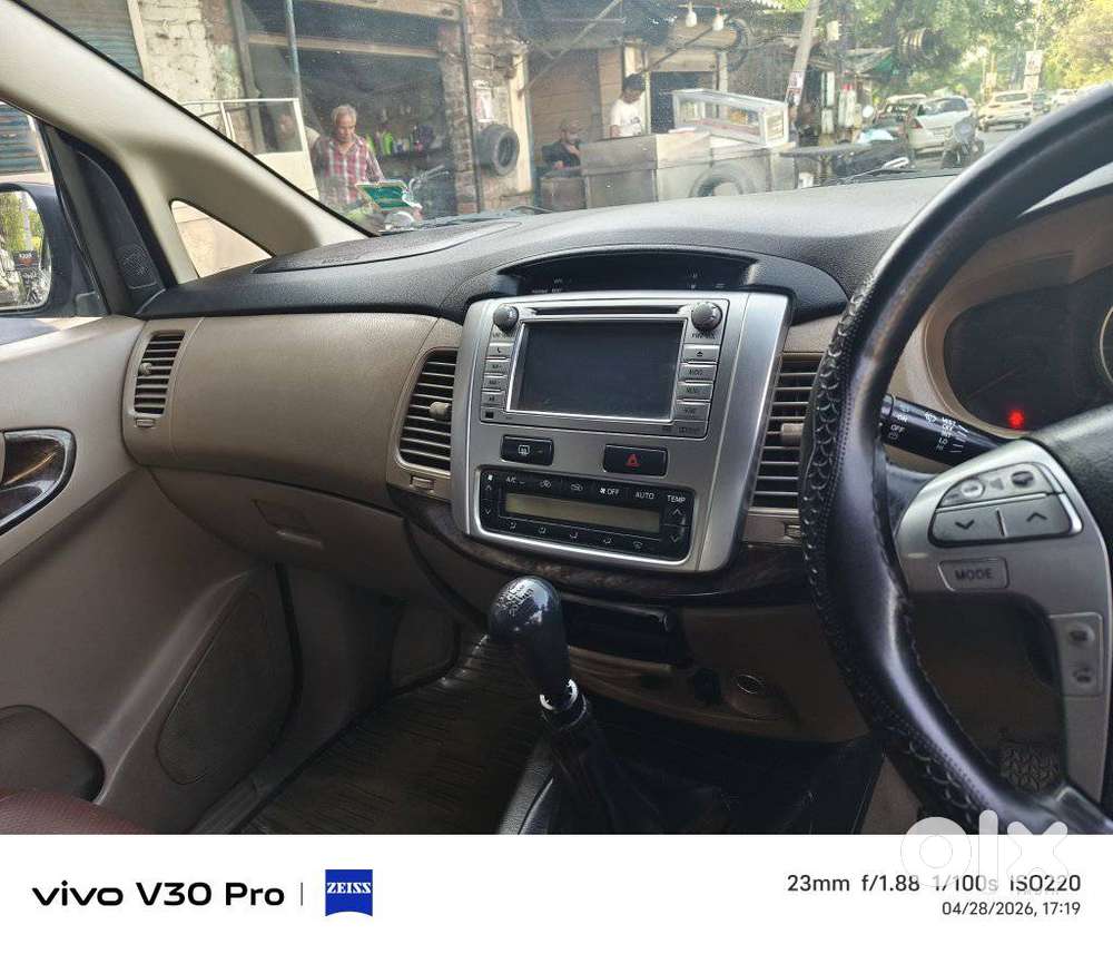 Toyota Innova, 2015, Diesel