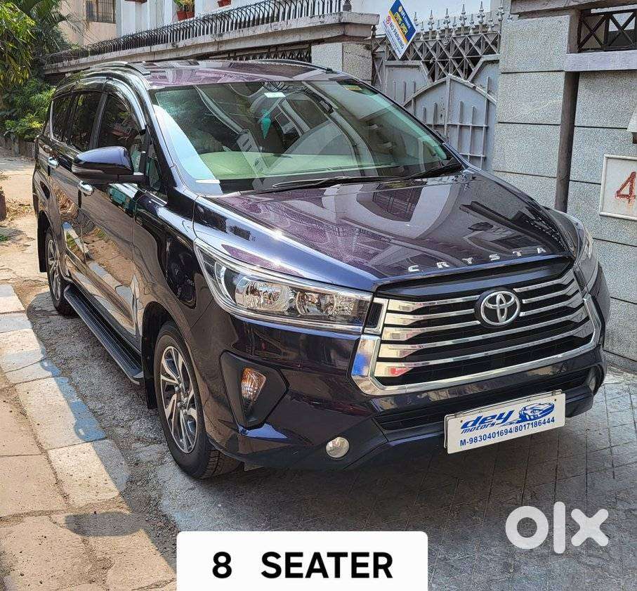Toyota Innova Crysta [2020-ongoing] 2.4 Gx 8 Str, 2022, Diesel