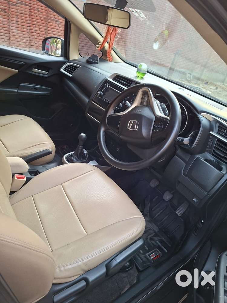 Honda Jazz V Mt Privilege, 2019, Petrol