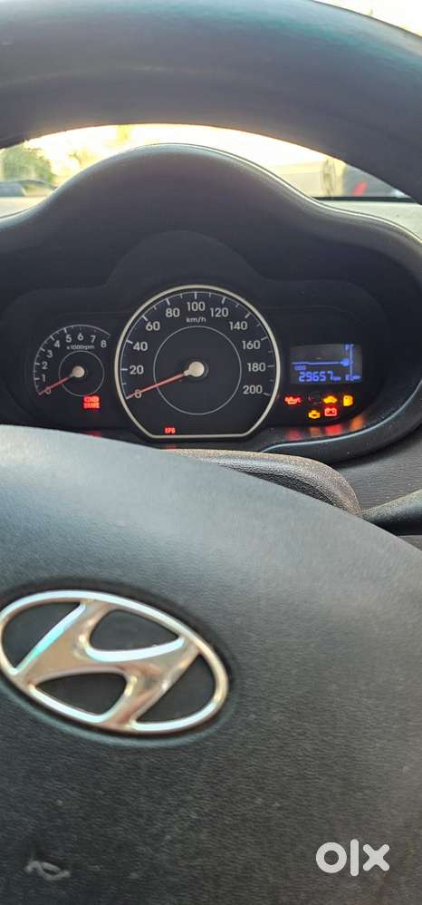 Hyundai I10 Sportz 1.1l, 2014, Petrol