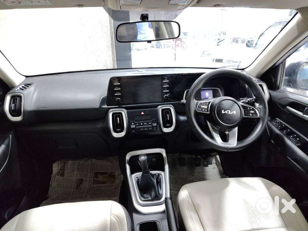 Kia Sonet Htk Plus G, 2023, Petrol