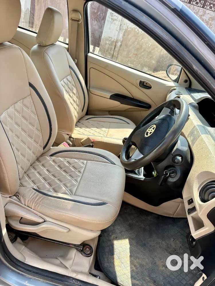 Toyota Etios Liva 2017