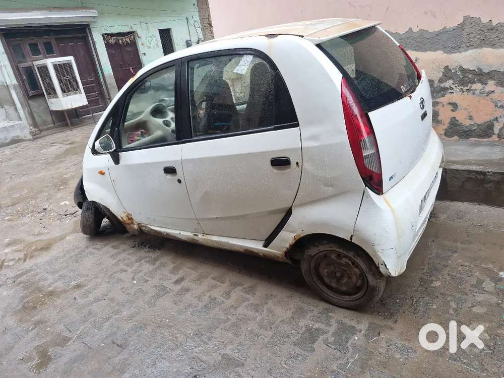 Not Running Tata Nano Xm 2012 Car