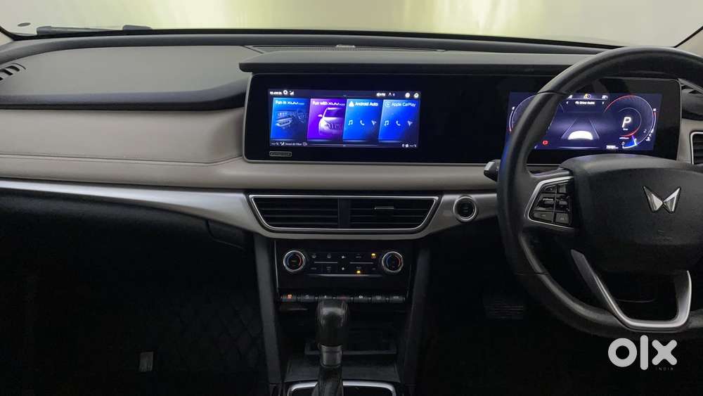 Mahindra Xuv700 2.2 Ax 7 Diesel At Luxury Pack Str, 2021, Diesel