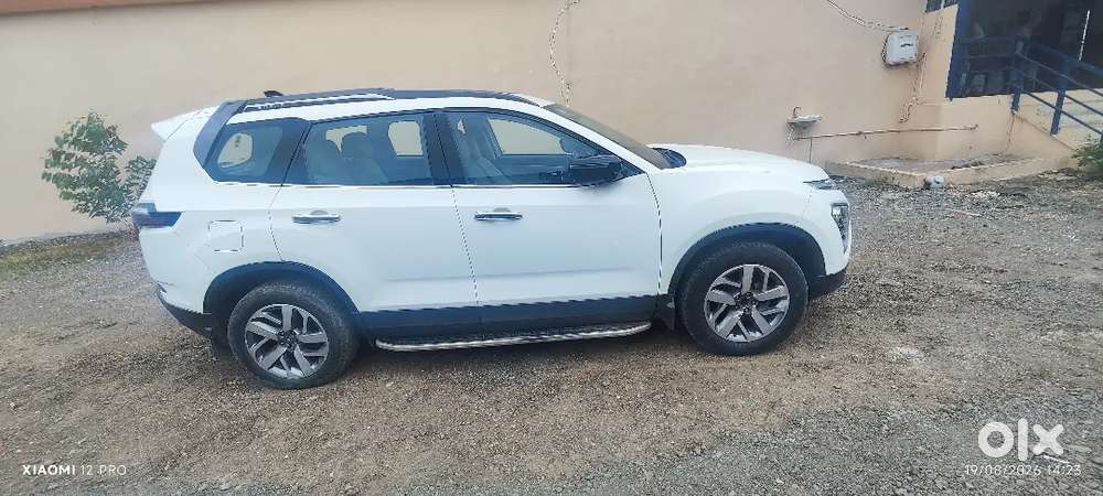 Tata Safari