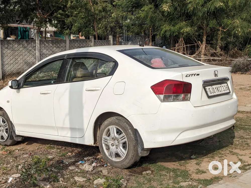 Honda City 2010 Cng & Hybrids Well Maintained