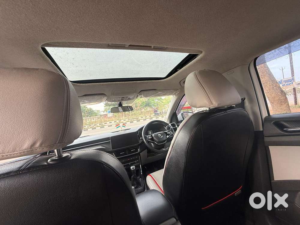 Skoda Kushaq 1.5 Tsi Style, 2022, Petrol