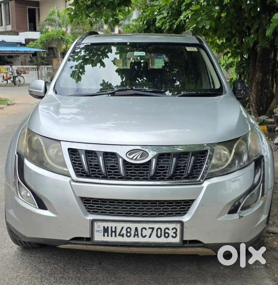 Mahindra Xuv500 W10 2016
