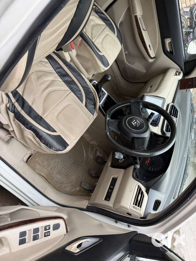 Maruti Suzuki Swift Dzire, 2021, Petrol
