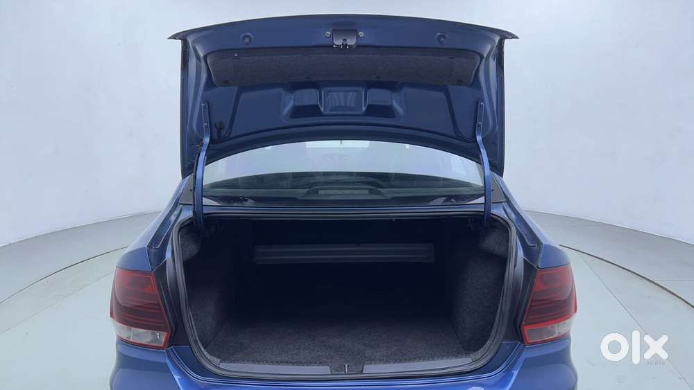 Volkswagen Vento 1.2 Tsi Comfortline At, 2017, Petrol