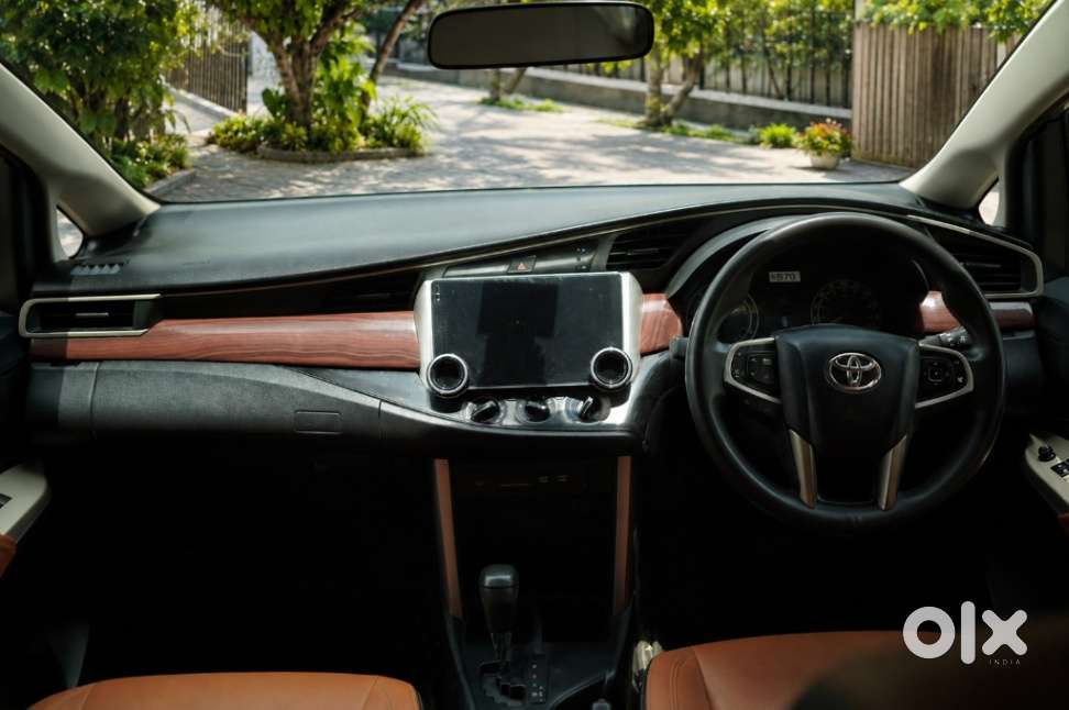 Toyota Innova Crysta, 2018, Diesel