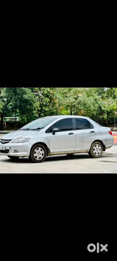 Honda City Zx 2006 Petrol Well Maintained
