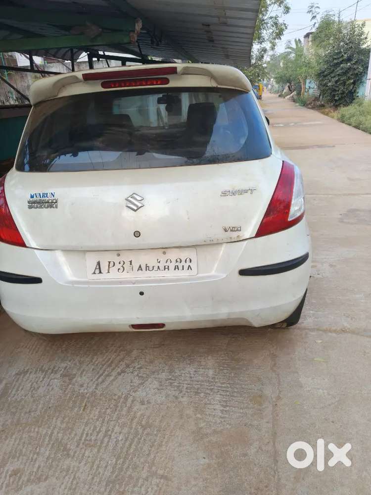 Maruti Suzuki Swift 2014 Diesel 136000 Km Driven