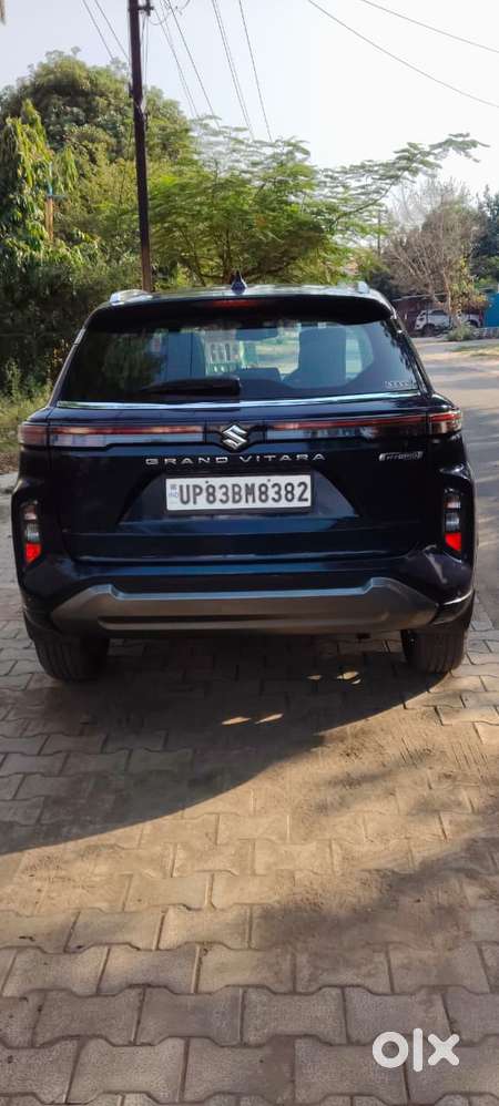 Maruti Suzuki Grand Vitara 1.5 Zeta Plus Intelligent Hybrid Ecvt, 20..