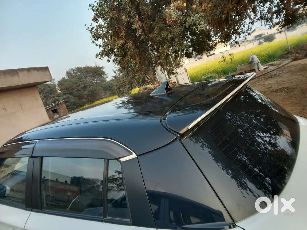 Maruti Suzuki Swift 2024 Petrol 33000 Km Driven