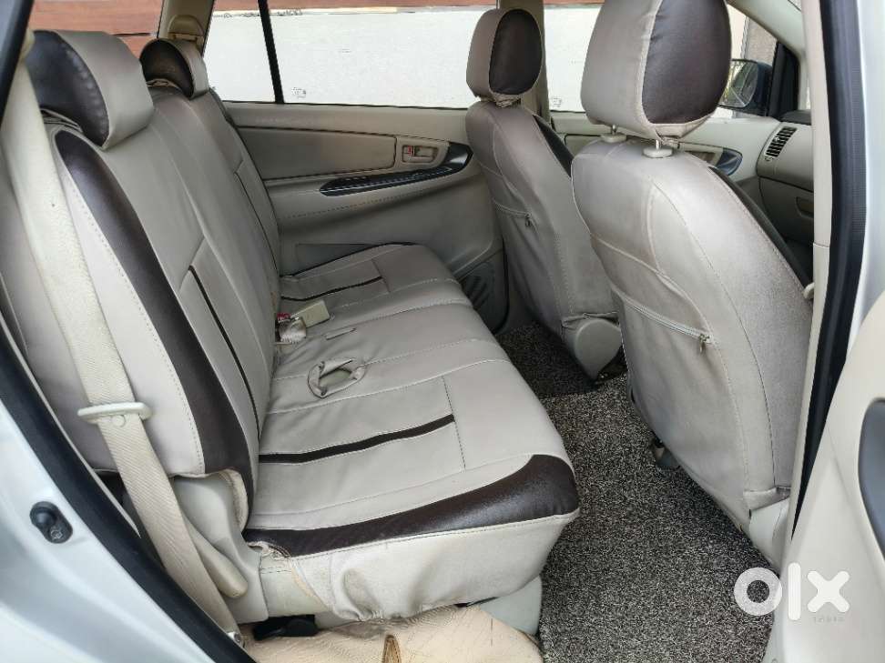 Toyota Innova 2.5 Gx 8 Str Bs-iii, 2014, Diesel