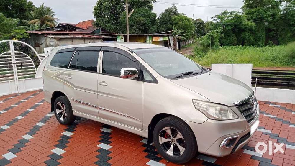Toyota Innova 2.5 G (diesel) 7 Seater, 2013, Diesel