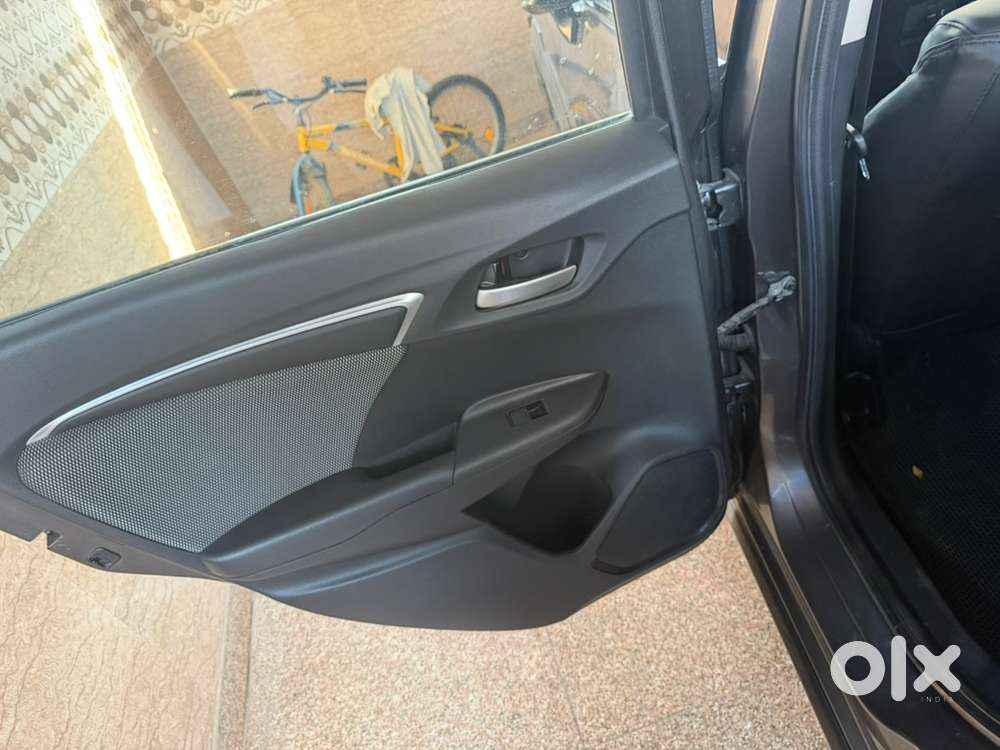 Honda Wr-v 2018 December Cng & Hybrids Well Maintained