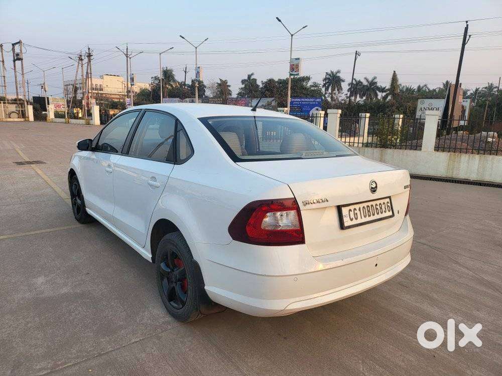 Skoda Rapid 1.0 Tsi Active, 2021, Petrol