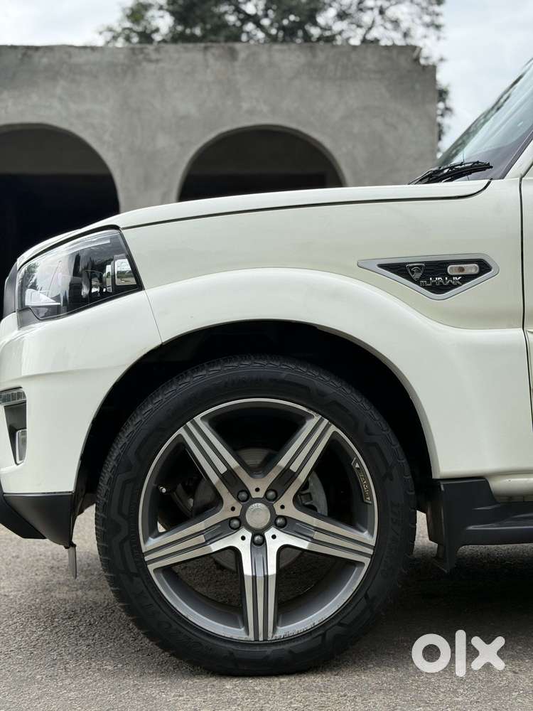 Mahindra Scorpio Classic 2.2 S 11 Mt 7 Str, 2023, Diesel