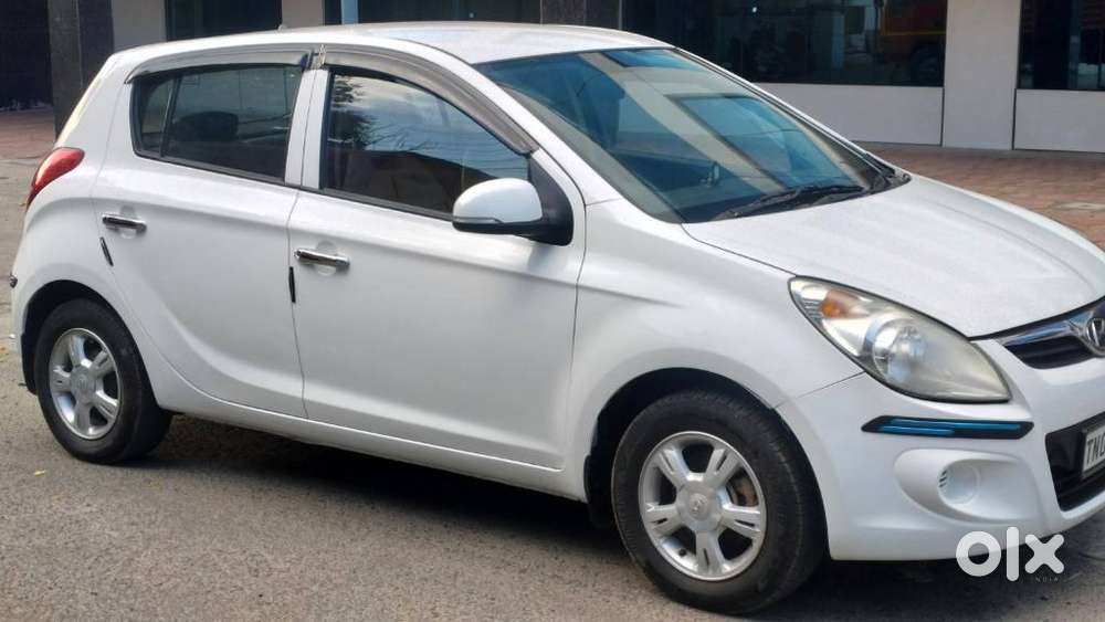 Hyundai I20 Diesel Sportz, 2011, Diesel