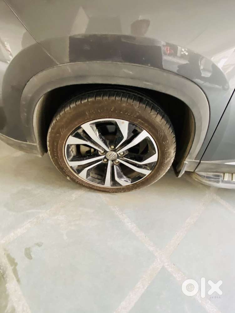 Mg Hector Plus Sharp Pro 1.5 Turbo Petrol Cvt 6 Str, 2024, Petrol