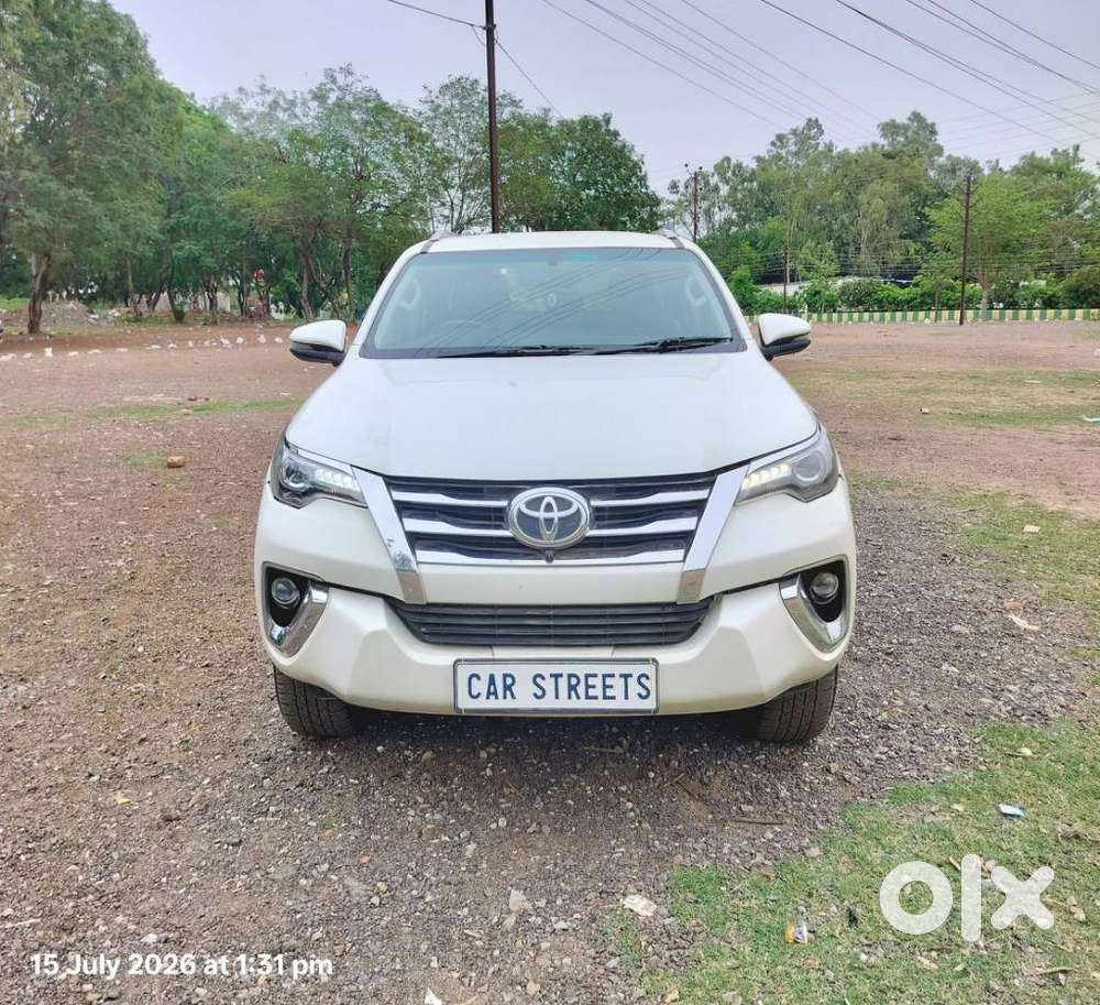 Toyota Fortuner 4x2 At 2.8 Diesel, 2020, Diesel