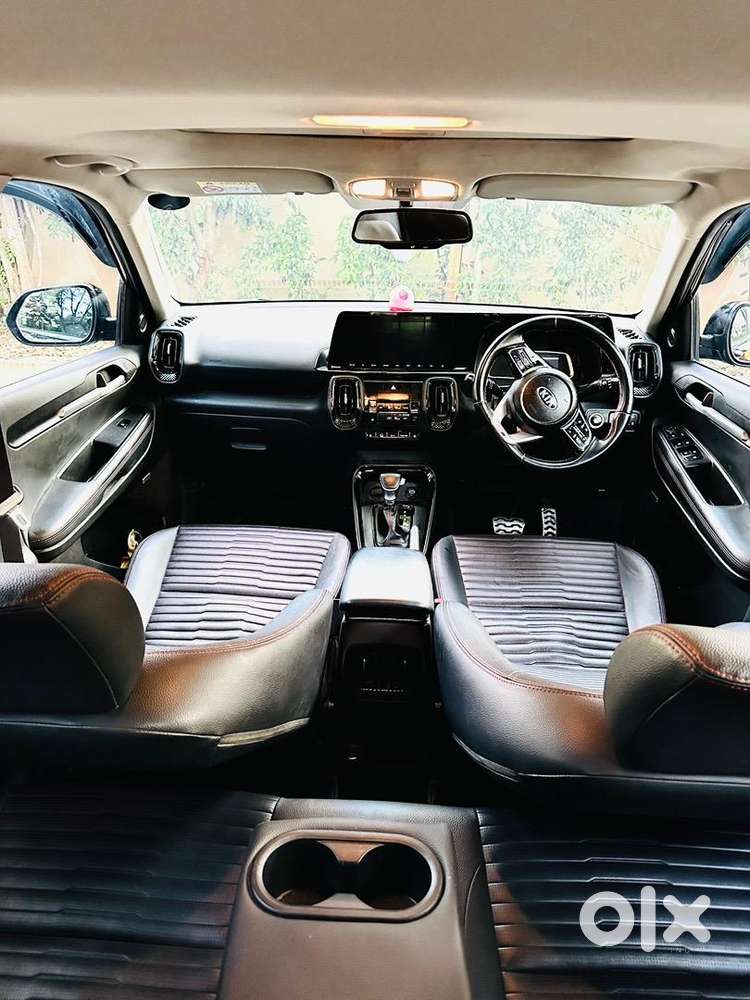 Kia Sonet Top Condition Like New