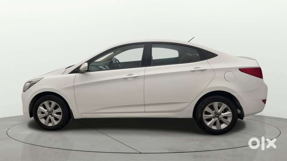 Hyundai Verna [2015-2017] Fluidic 4s 1.6 Vtvt S, 2015, Petrol
