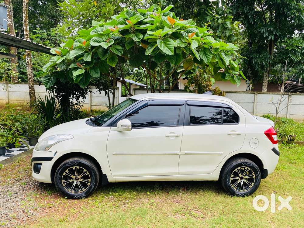 Maruti Suzuki Dzire 2013 Petrol Well Maintained