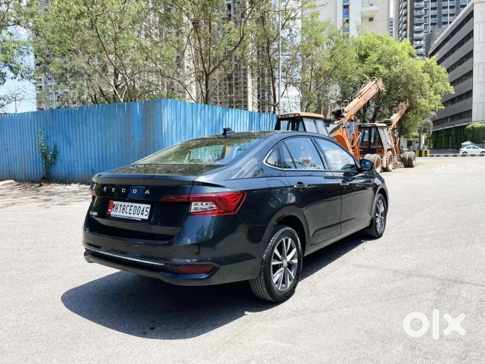 Skoda Slavia Style 1.0l Tsi At, 2024, Petrol