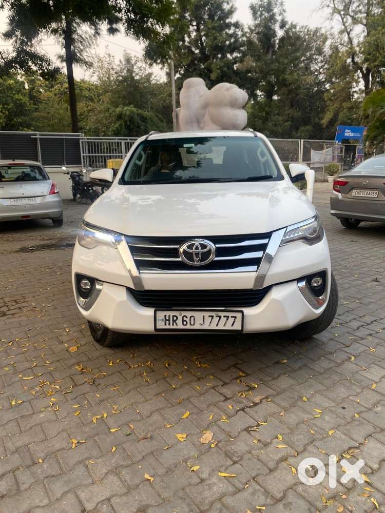 Toyota Fortuner 3.0 4x2 Automatic, 2019, Diesel
