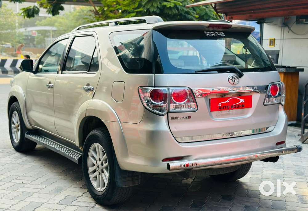 Toyota Innova Crysta