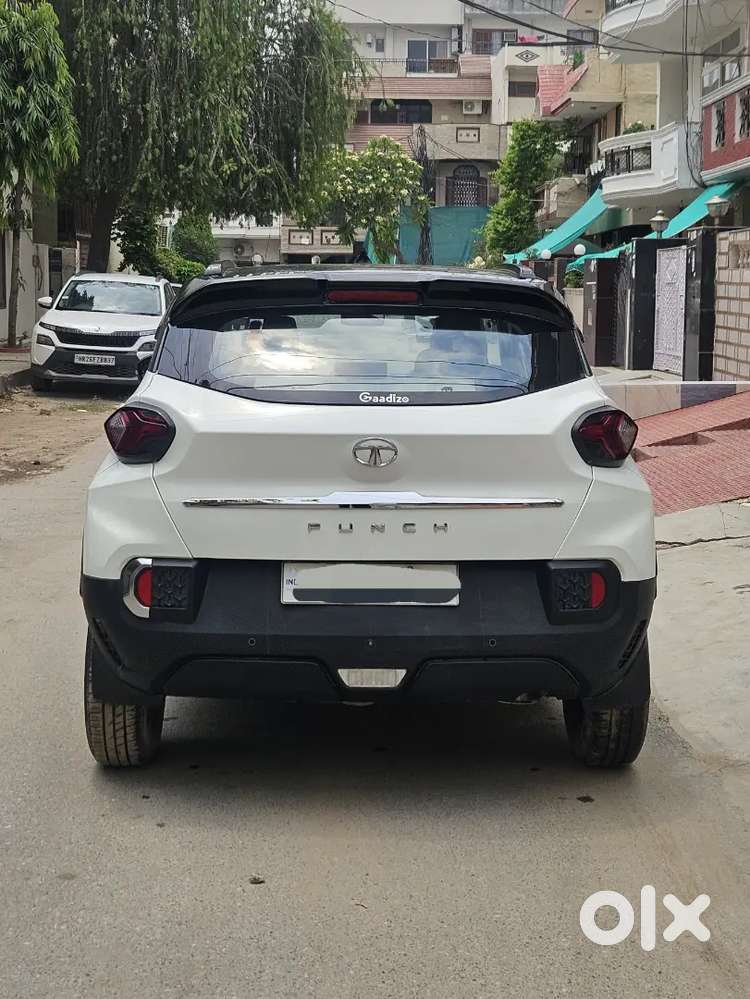 Tata Punch 2022 Petrol 30200 Km Driven Well Maintained