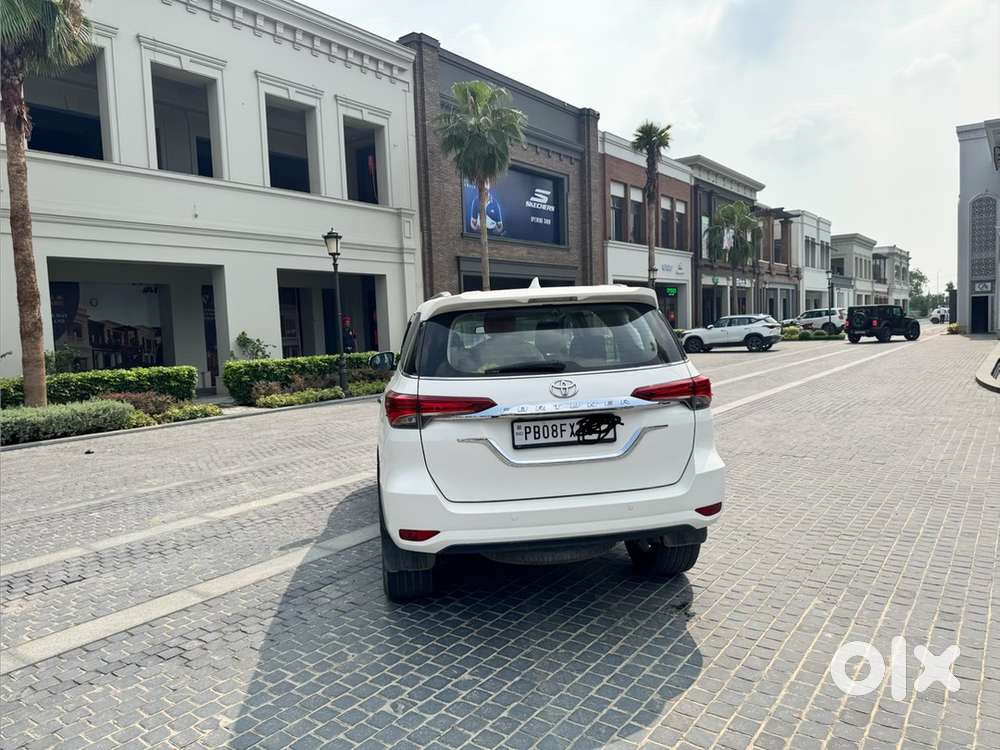 Toyota Fortuner Diesel 2018