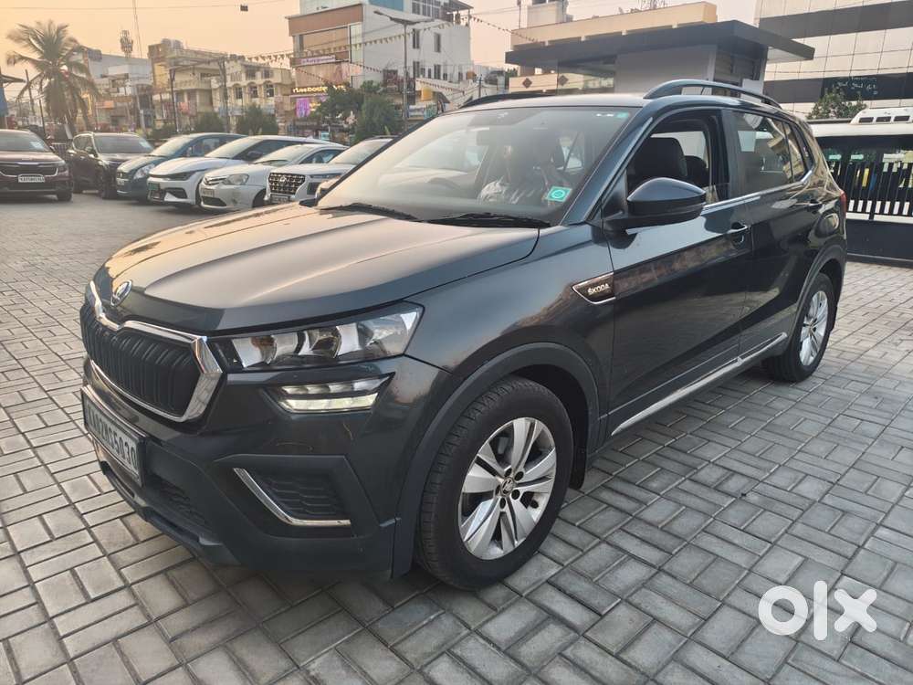Skoda Kushaq Active 1.0 Tsi Mt, 2022, Petrol
