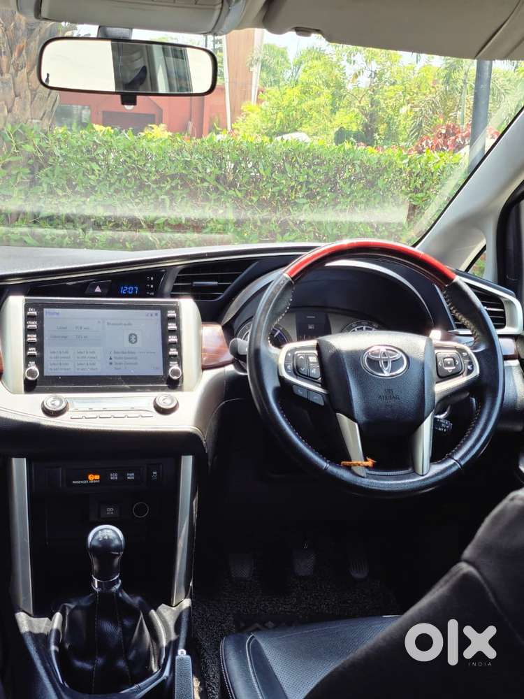 Toyota Innova Crysta 2.4 Z 7 Str, 2022, Diesel