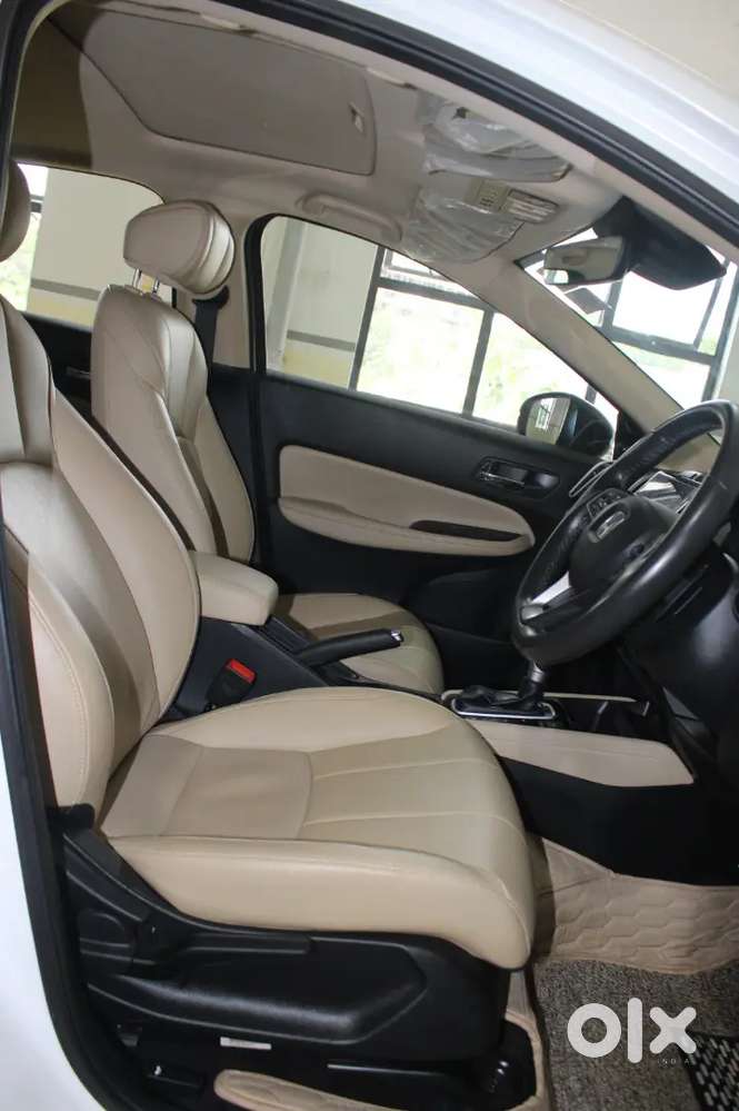 2024 Honda City 1.5 ZX AUTOMATIC TOPEND