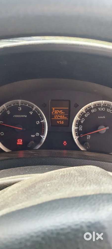 Maruti Suzuki Swift 2015 Diesel 122000 Km Driven