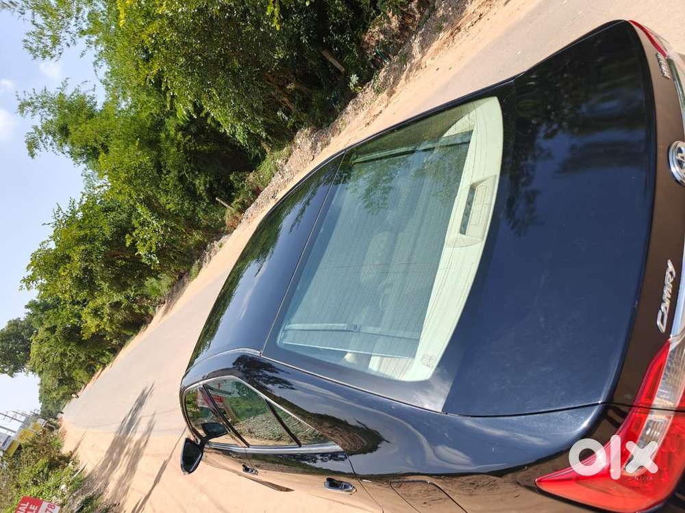 Toyota Camry Hybrid 2014